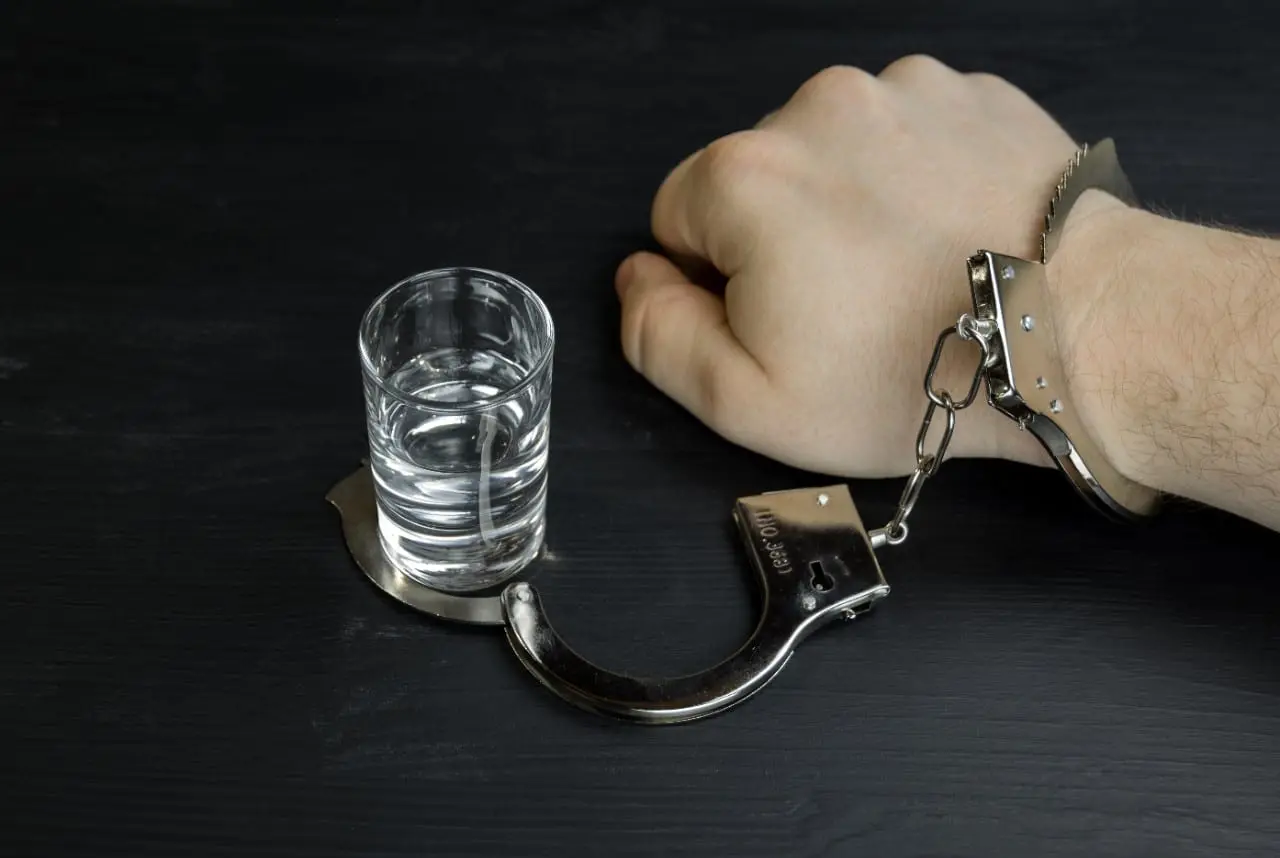 Riba, kurią viršijus, kiekvienas alkoholio gurkšnis nurėžia 15 minučių gyvenimo