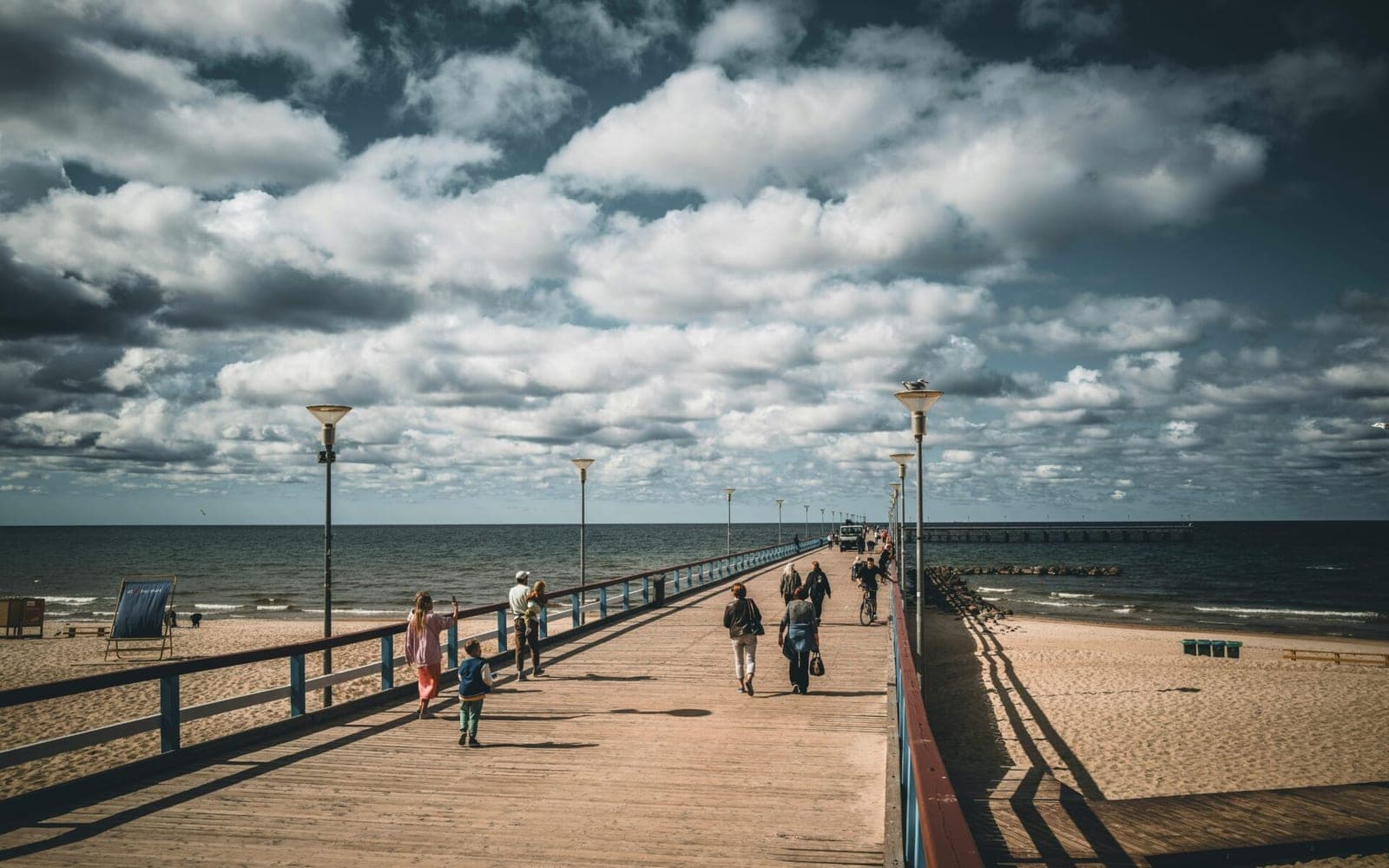 Atostogos su skėčiu: šių metų vasara nustebino net meteorologus