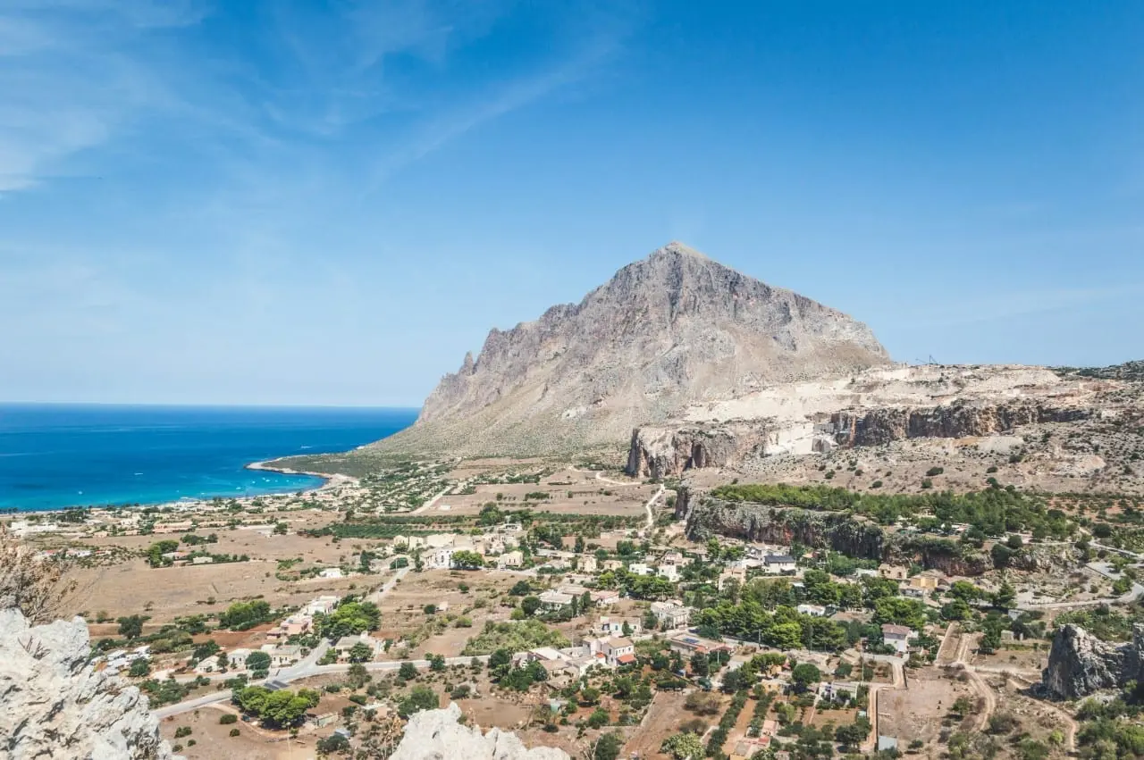 2030 m. Siciliją ir žemyninę Italijos dalį gali sujungti ilgiausias pasaulyje kabantis tiltas
