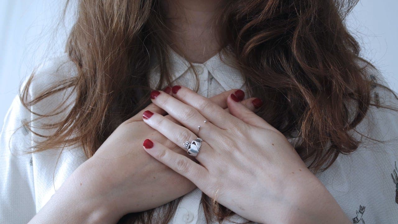 Vakcinos nuo COVID-19 gali sukelti stiprius šalutinius reiškinius