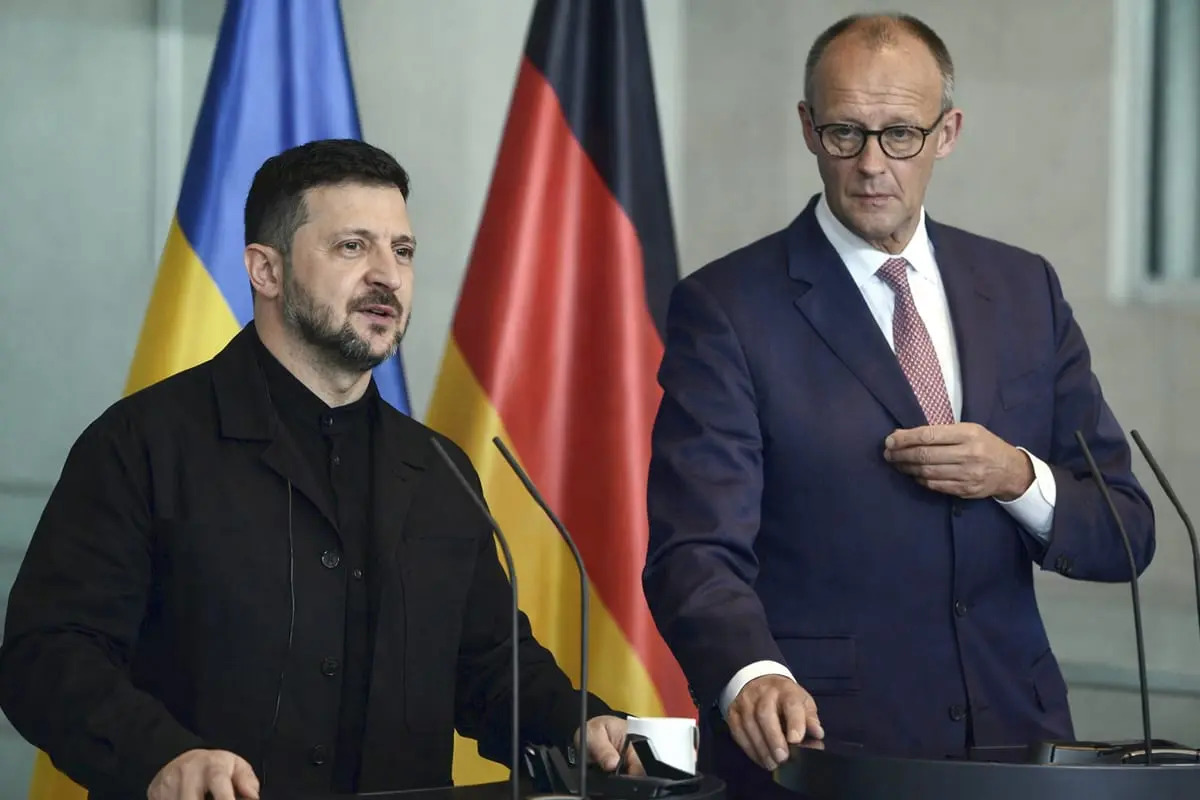 Ukraina ir Vokietija pradeda bendrą pažangių dronų ir gynybos sistemų gamybą