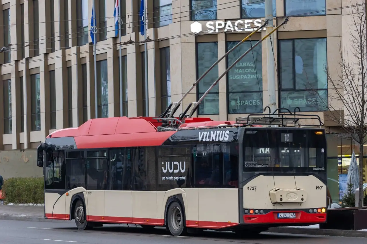 „Vilniaus viešasis transportas“ paišlaidavo – vilniečiams kasmet tai atsieis virš 662 tūkst. eurų