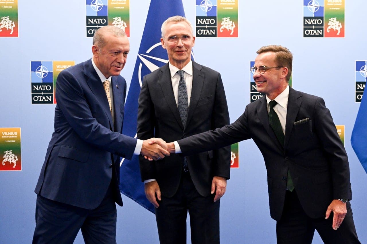 Švedai tikisi jau kitą mėnesį būti priimti į NATO. Ar tai įmanoma?