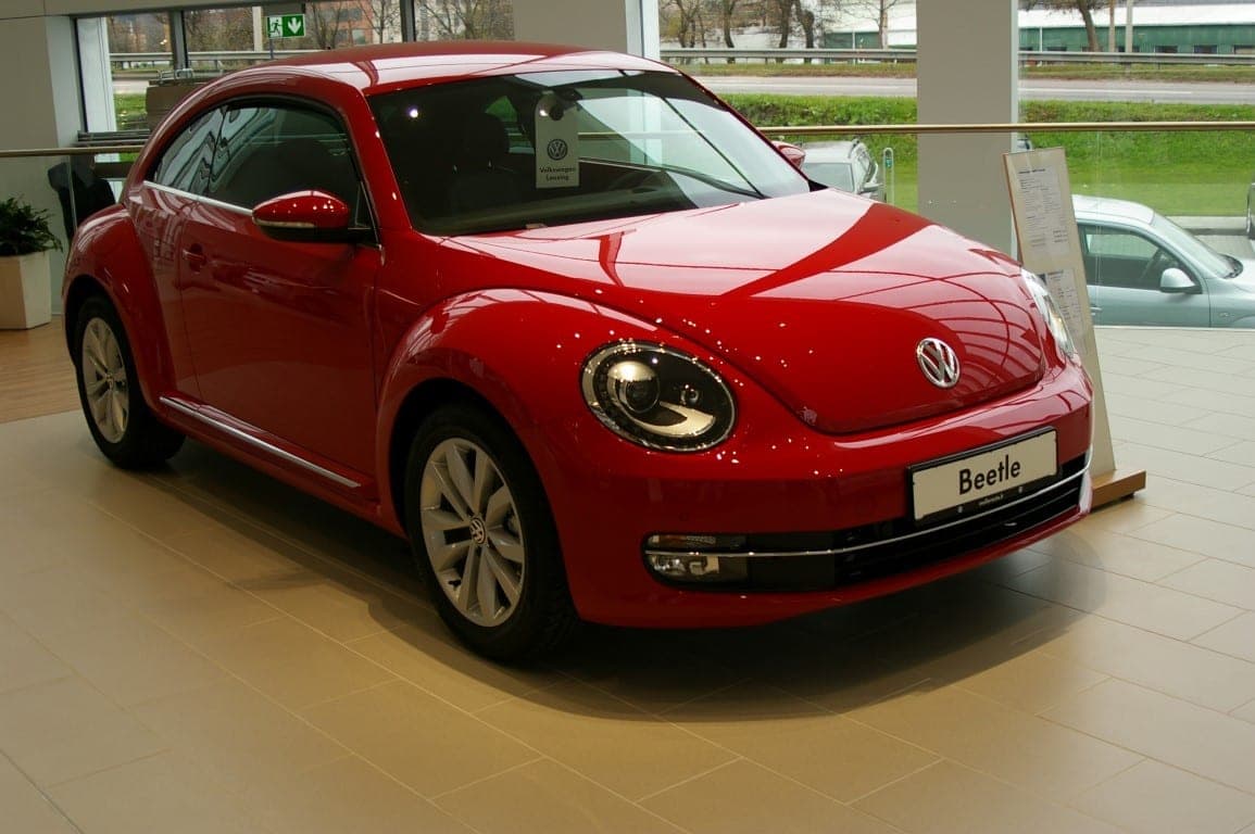 Automobiliai iš užsienio: kuo rizikuojama vardan geresnės kainos?
