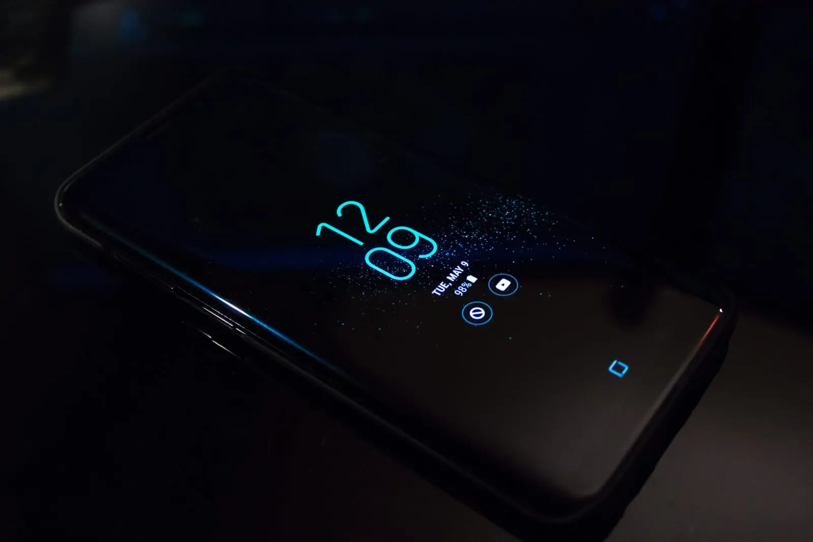 Telefoninis trojano virusas kelia pavojų šimtams bankinių paslaugų aplikacijų