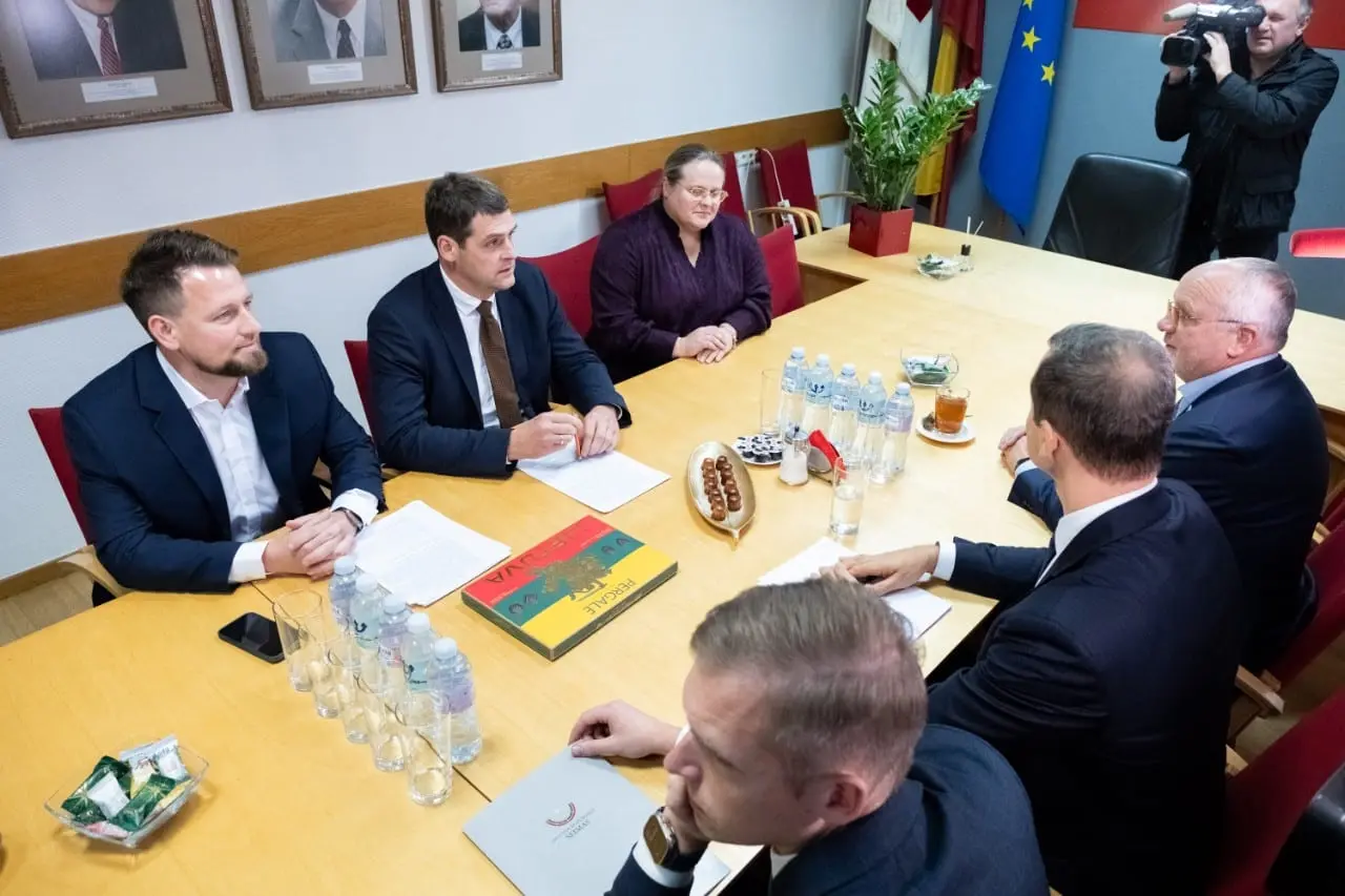 R. Žemaitaitis bendro darbo su „valstiečiais“ koalicijoje nematytų