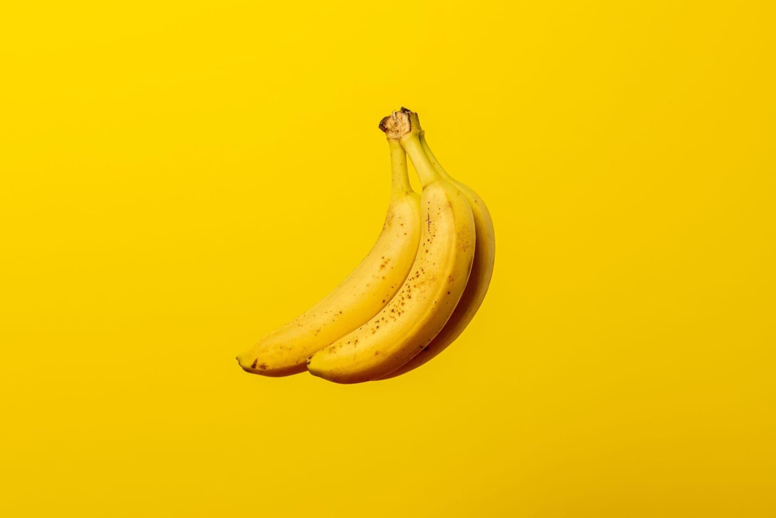 Kaip bananų žieves paversti trąša augalams