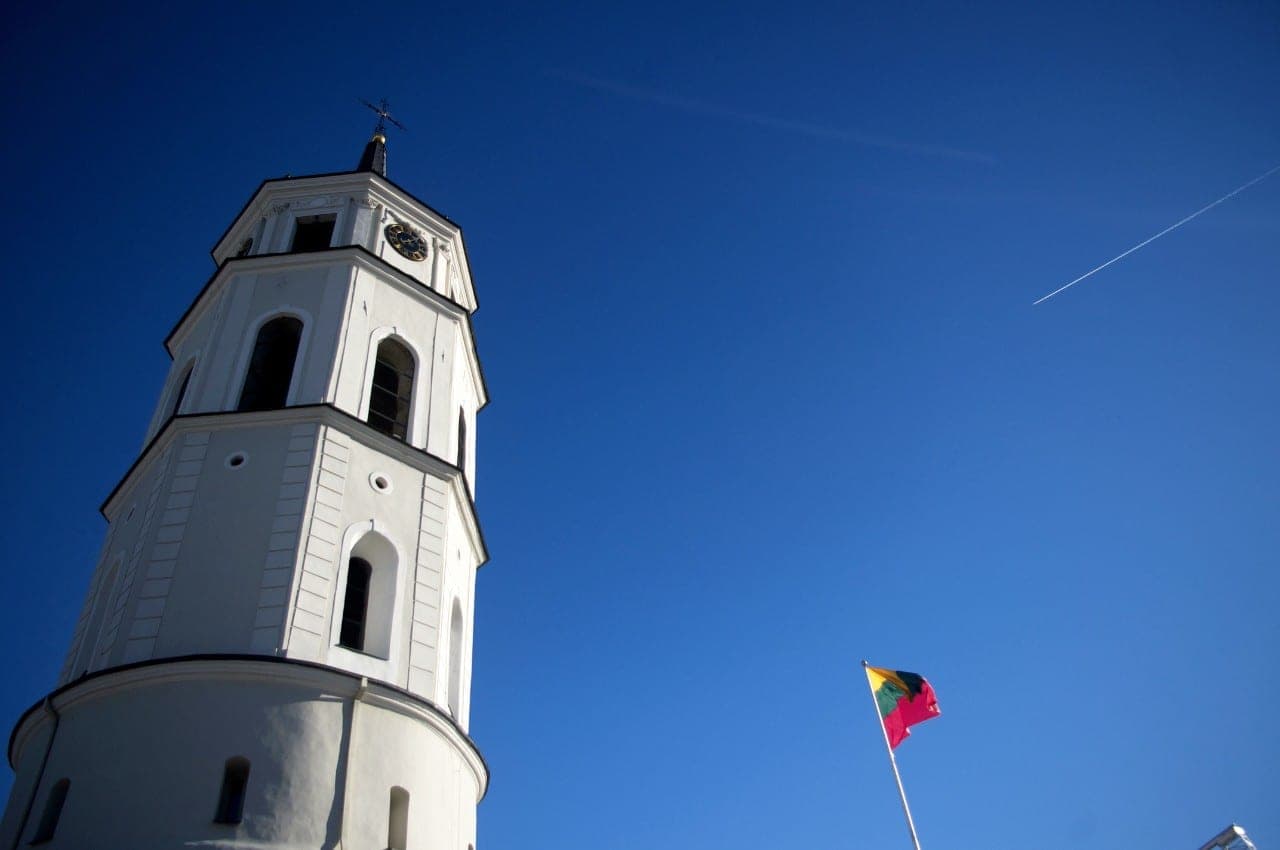 Atims pilietybę iš keliančių grėsmę Lietuvos saugumui