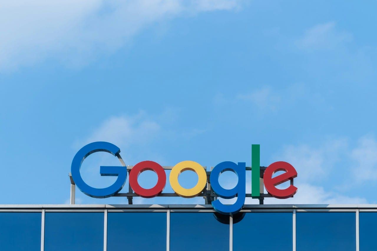 „Google“ atsidūrė teisme, ar monopolijai ateina galas?