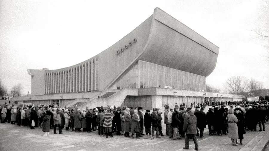 Kultūros ir visuomenės atstovai kreipėsi į Vyriausybę dėl Vilniaus koncertų ir sporto rūmų išsaugojimo