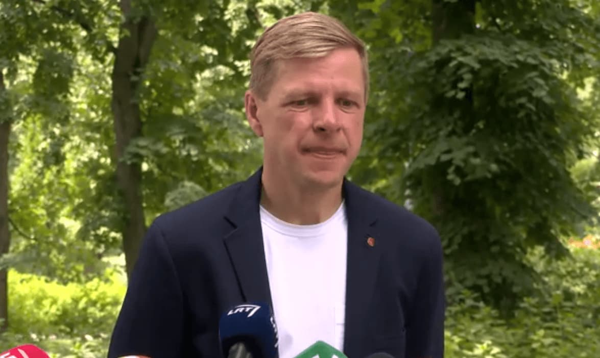 Šimašiaus eksperimentai Kalvarijos gatvėse: ūkininkai nepatenkinti, apsodintus kelius šienauja patys