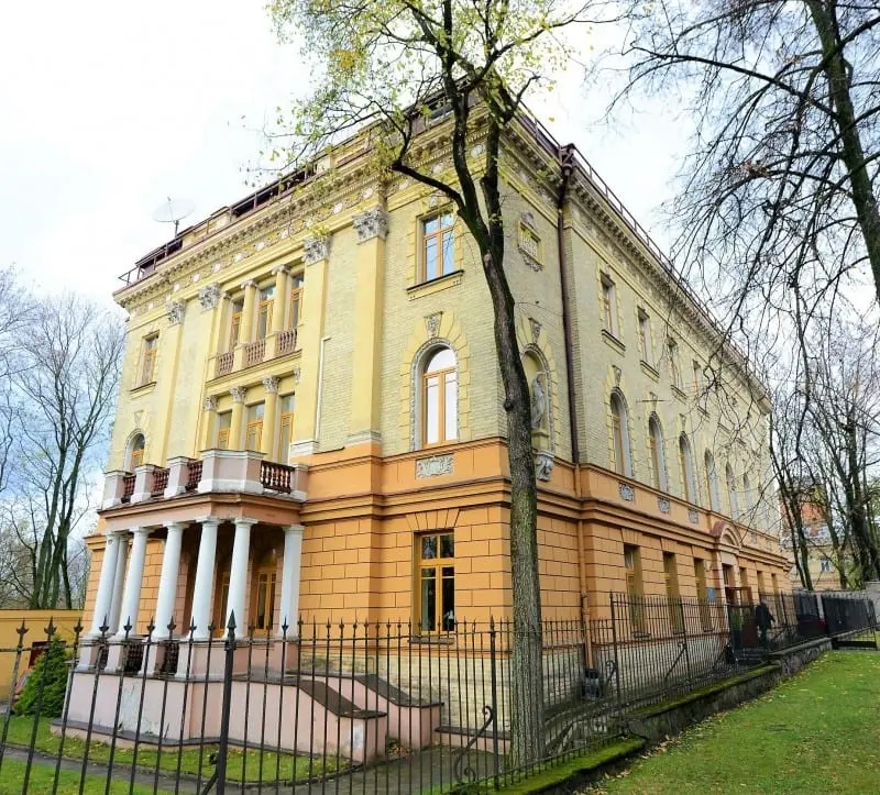 Vilniaus prekybos, pramonės ir amatų rūmai oficialiai pasitraukė iš Lietuvos rūmus vienijančios asociacijos, keičia logotipą