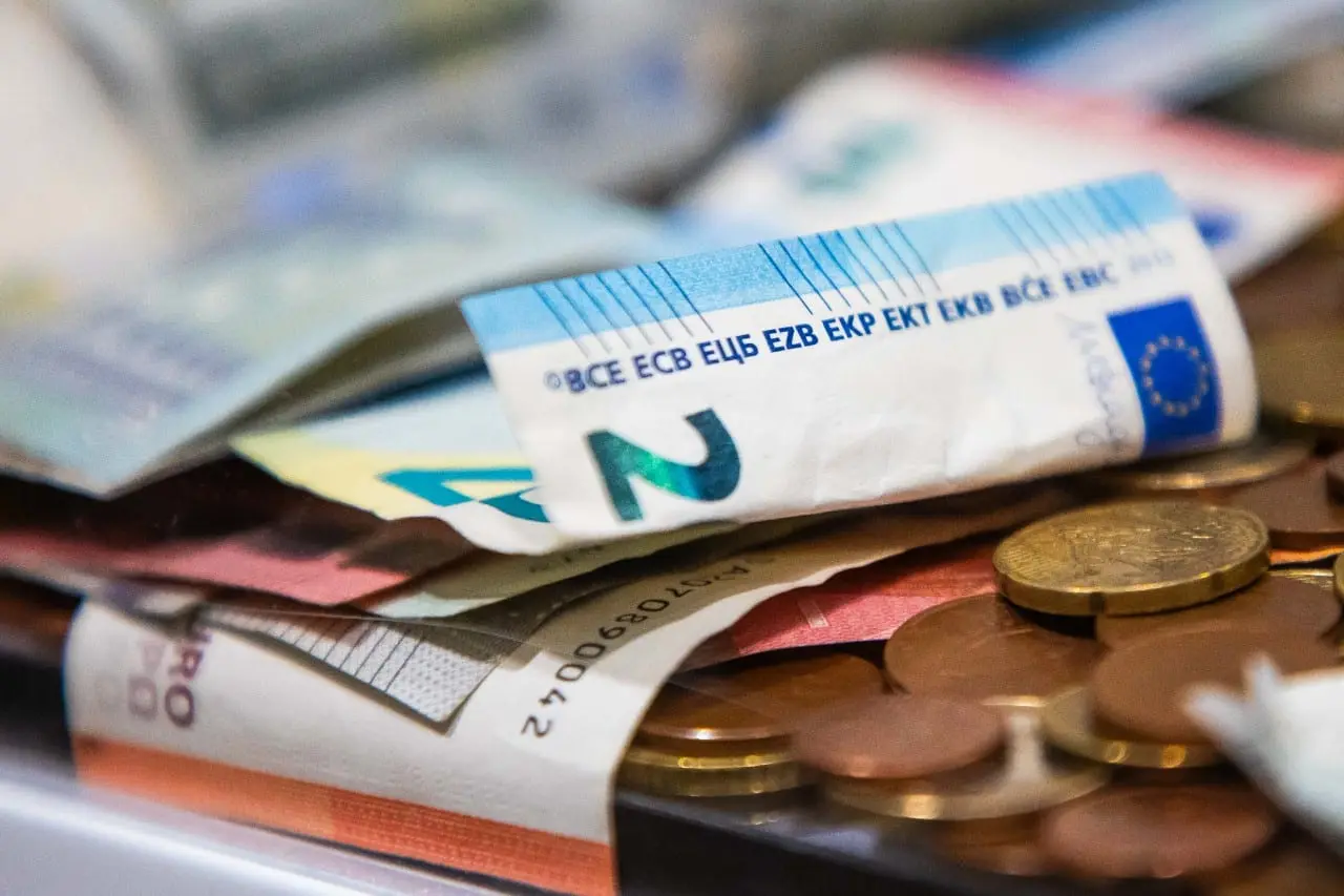 Savaitės įvykių apžvalga: kalėdinių dovanų metas ir mokestinės „staigmenos“