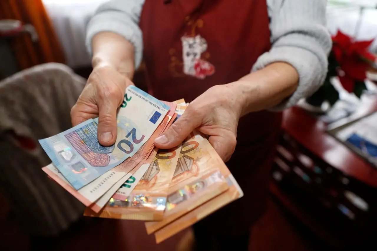 Sudėtingas pasirinkimas: kaupsite III pakopos pensijų fonde arba negausite GPM lengvatos