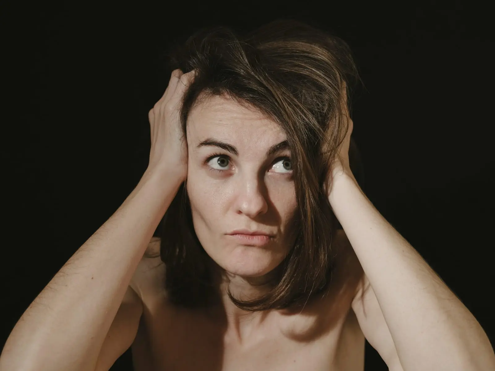 Pirmieji menopauzės simptomai: sutrikęs ciklas gali reikšti perimenopauzę. Kada reikėtų susirūpinti?