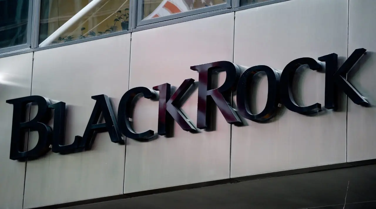 „Žalioji“ ekonomika žlunga? „BlackRock“ traukiasi iš pasaulinio klimato susitarimo