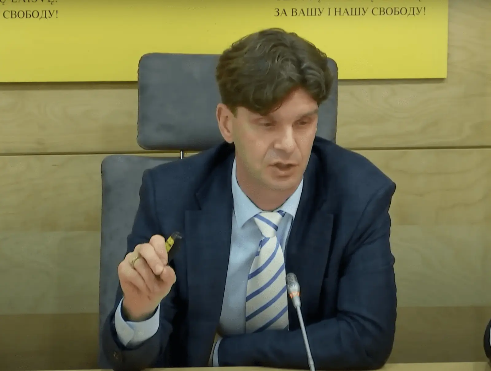 I. Vėgėlė siekia apginti šeimos sampratą: siūlo naikinti partnerystės institutą