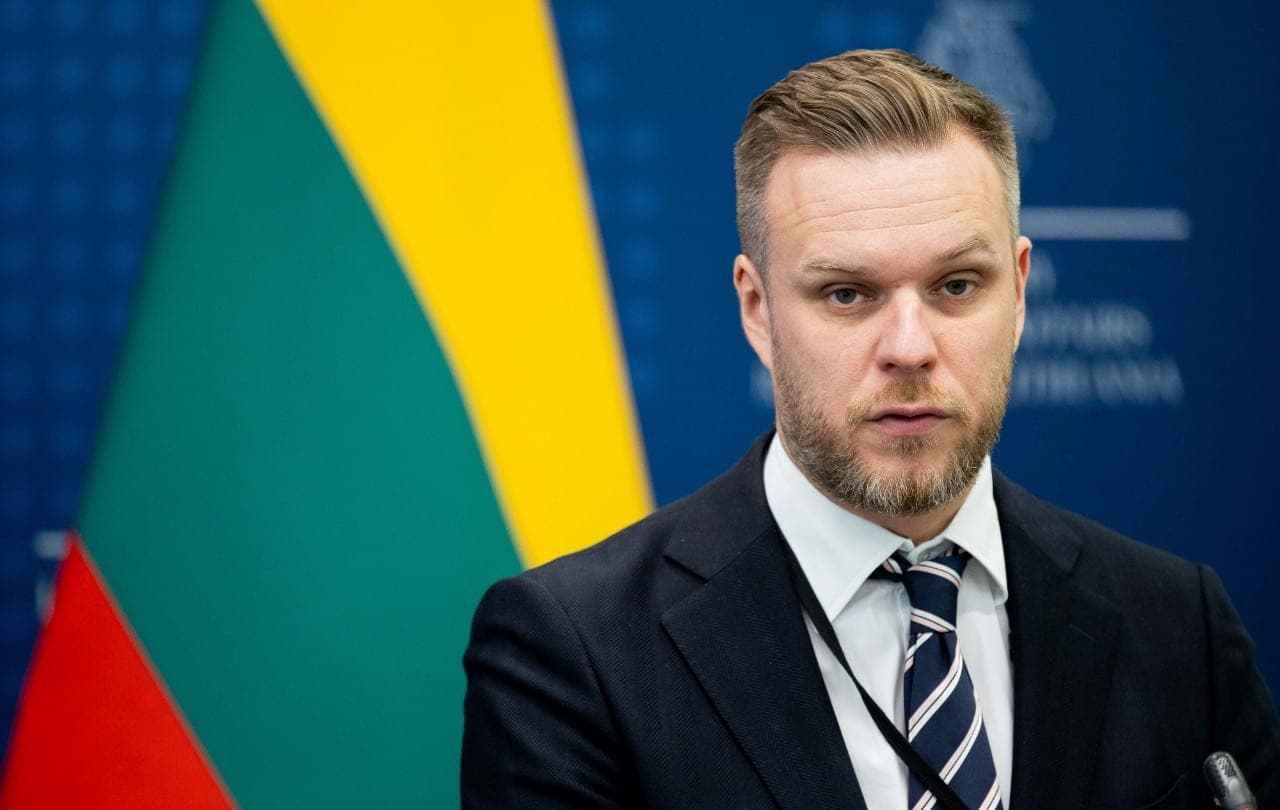 Dvigubi G. Landsbergio standartai: su nuteistaisiais dirbti galima, o įtariamaisiais – ne