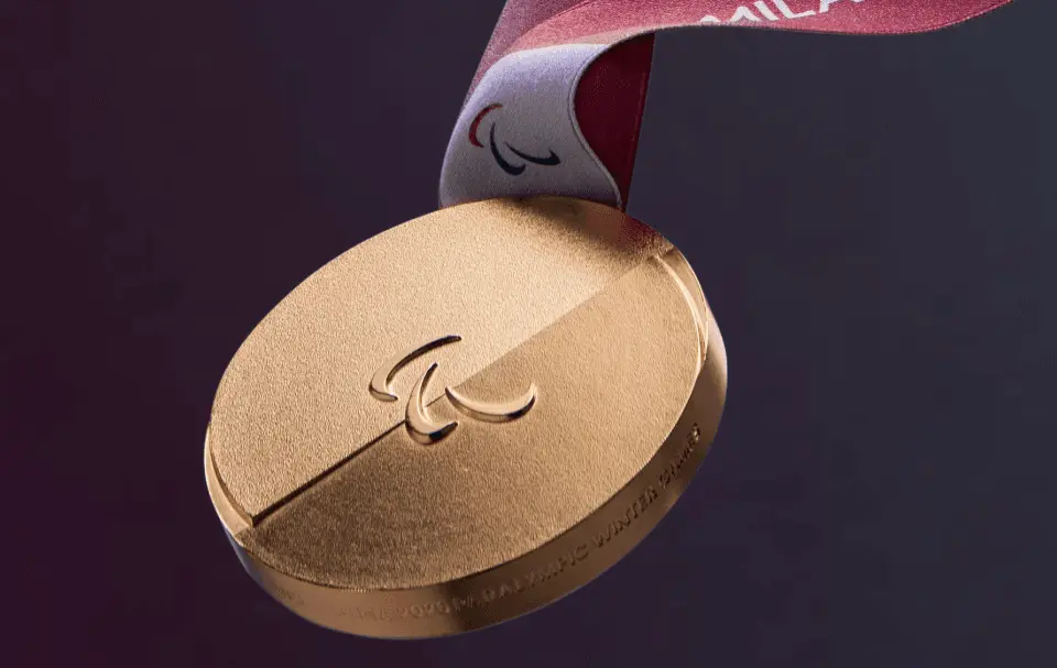 Milano–Cortina 2026 žiemos olimpinių žaidynių organizatoriai žada rinkti medalius ir juos taisyti