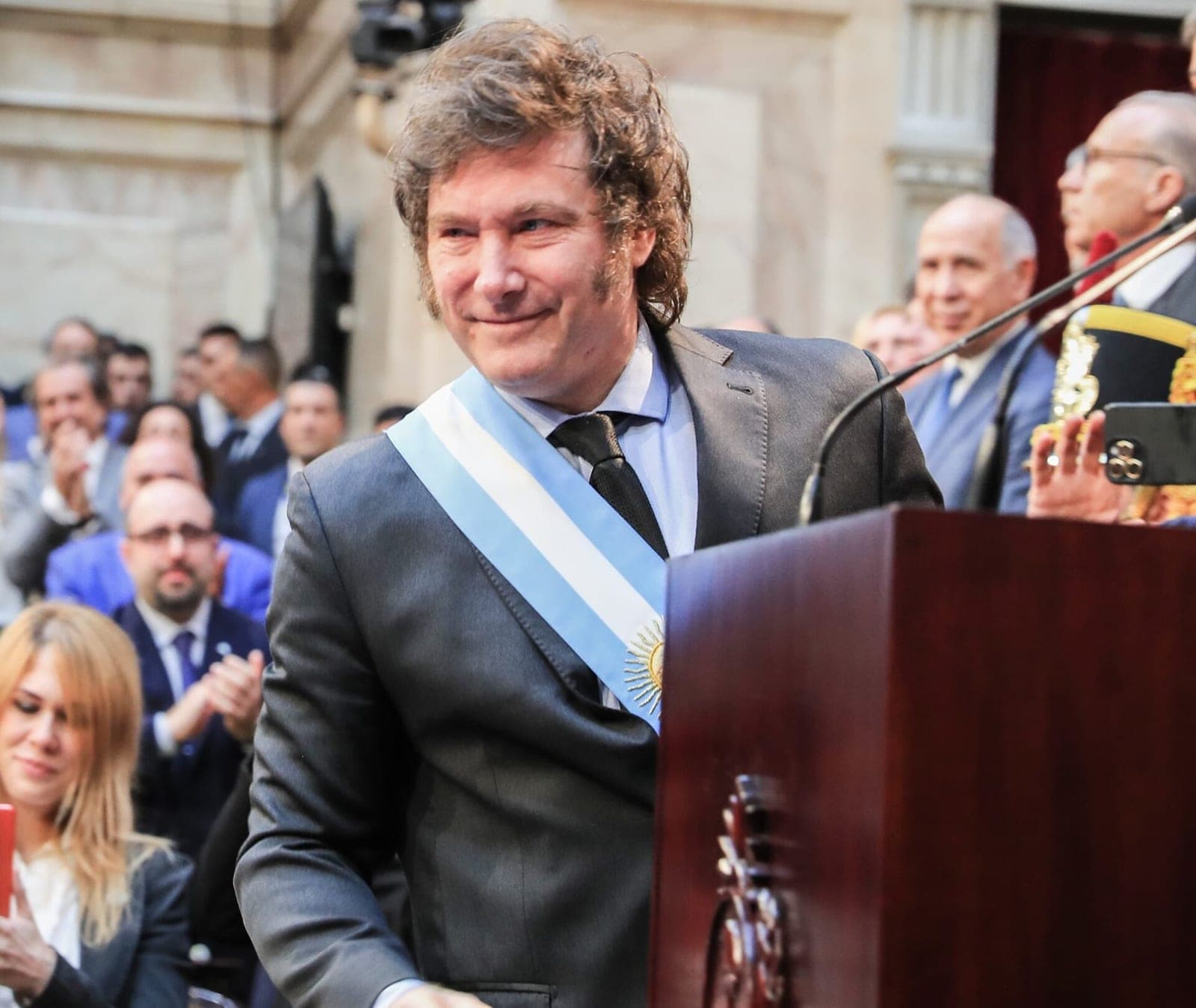 Argentinos prezidentas J. Milei palaiko D. Trumpą, pasauliui reaguojant į jo tarifus