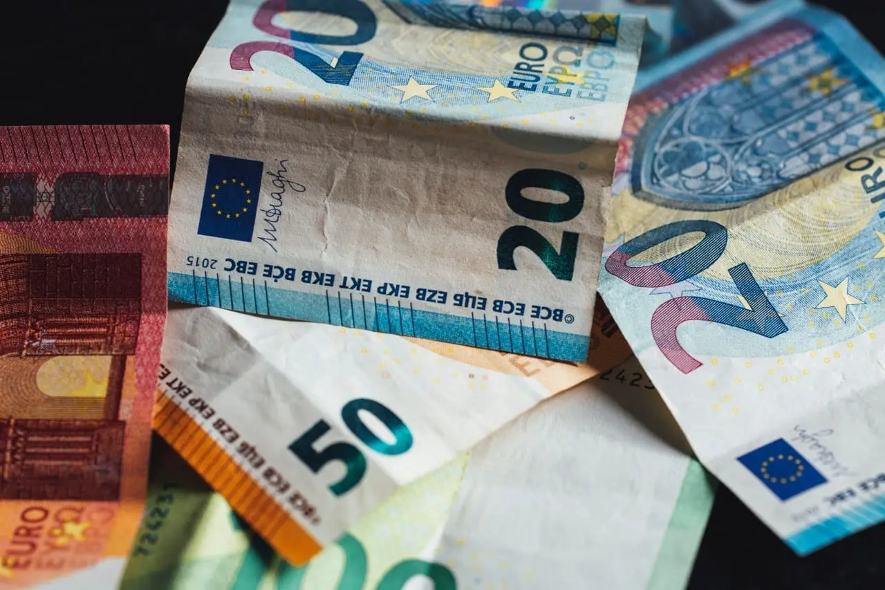 Šaltas dušas dirbantiems savarankiškai – nuo kitų metų įmokos augs