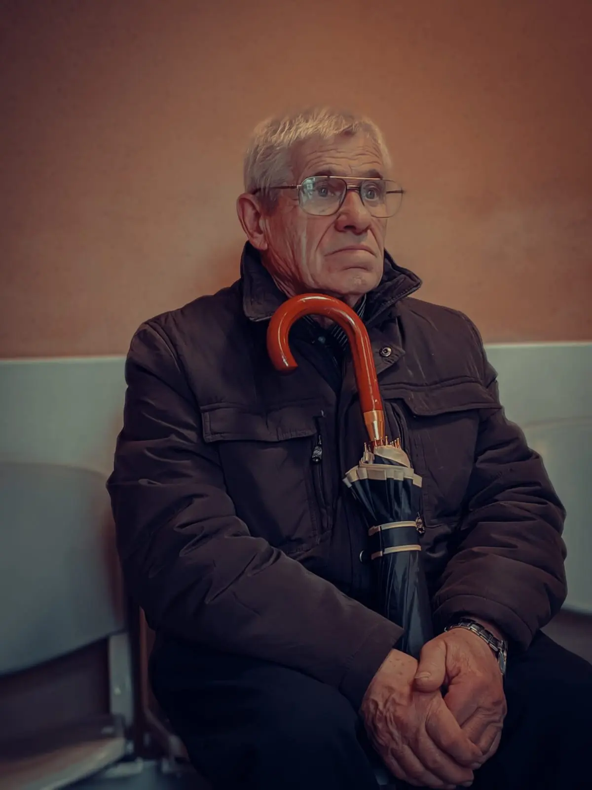 Paslėptos pandemijos aukos: milijonai gyventojų laukia gydymo, bet ne dėl COVID-19