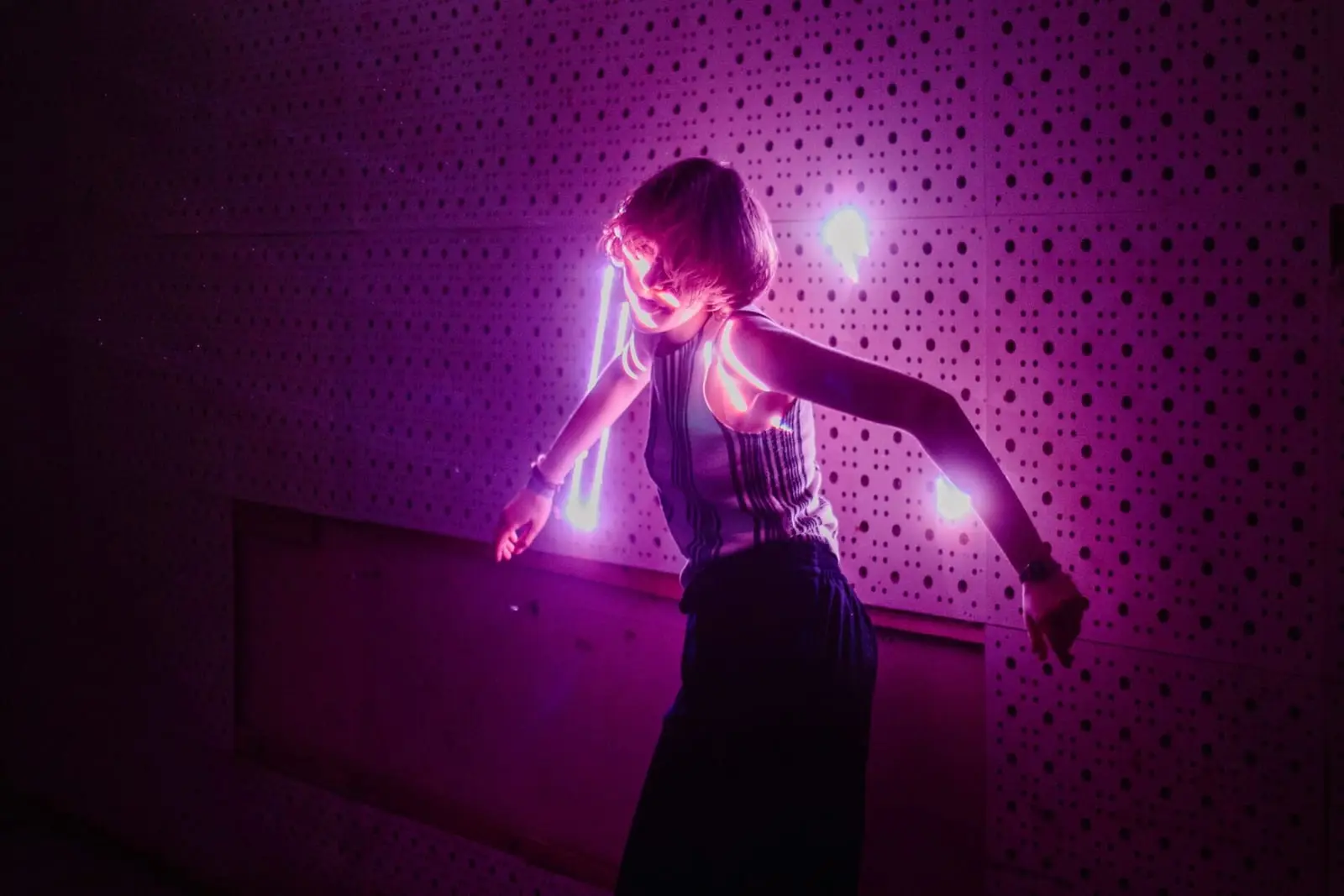 Viskas, ką reikia žinoti apie elektroninės muzikos paradą „Rave The Planet“