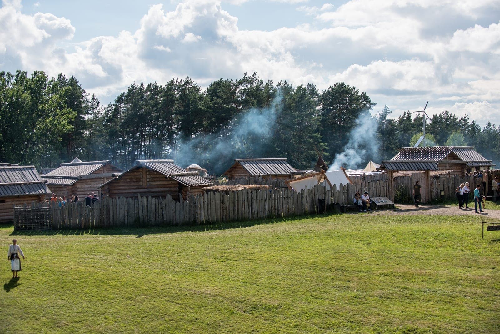 Kernavė kviečia į viduramžių festivalį
