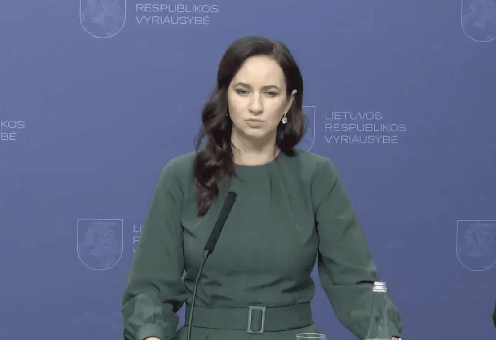 Sukritikuota premjerės šeimos kelionė į Vatikaną: ką tik iš Milano olimpinių žaidynių ir vėl kelia sparnus?