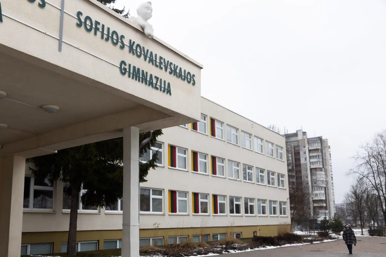 Priėmimas į mokyklas: tėvai šokiruoti– mokiniai tiesiog nepriimami į klases