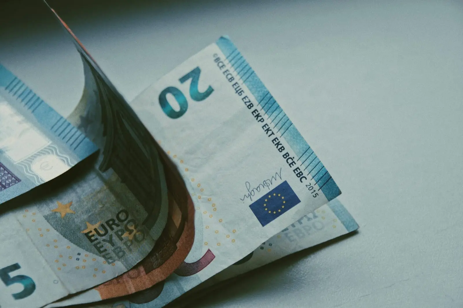 Sumokėta bauda už greičio viršijimą gali būti per didelė, kad būtų užskaityta?