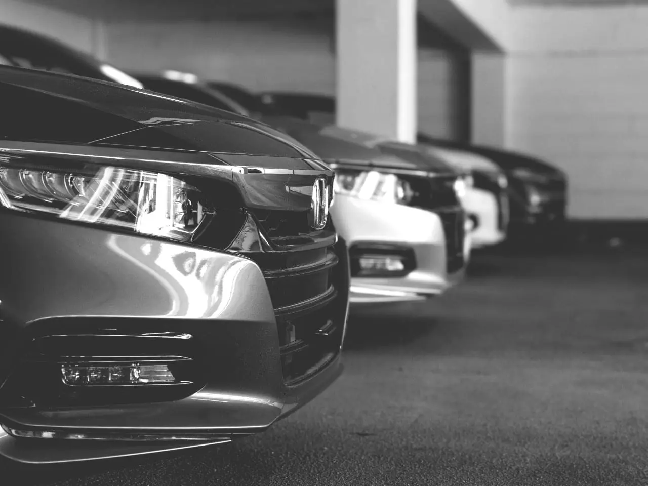 Vokiškų naudotų automobilių paslaptis: daugybė net nevažinėti Vokietijos keliais