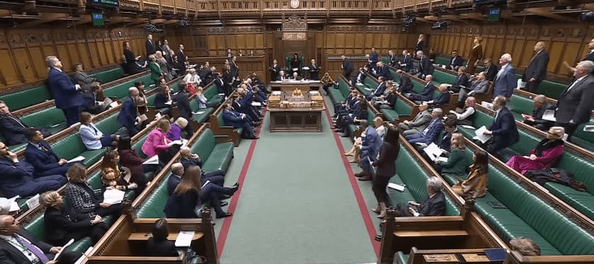 Didžiausias Britanijos skandalas: kaip buvo slepiamos prievartautojų gaujų bylos