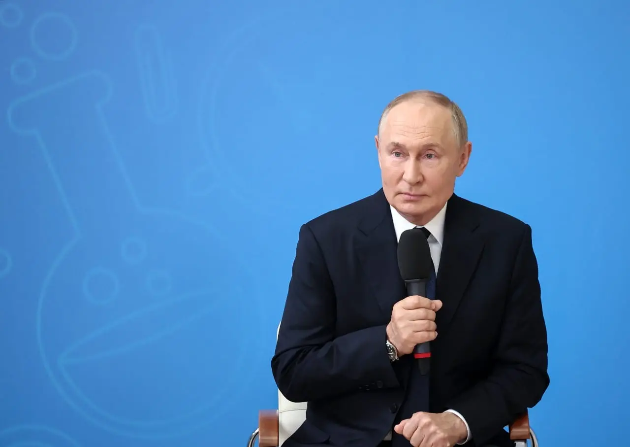 Rusija pasisako prieš taikdarių pajėgas, sunčiamas į Ukrainą