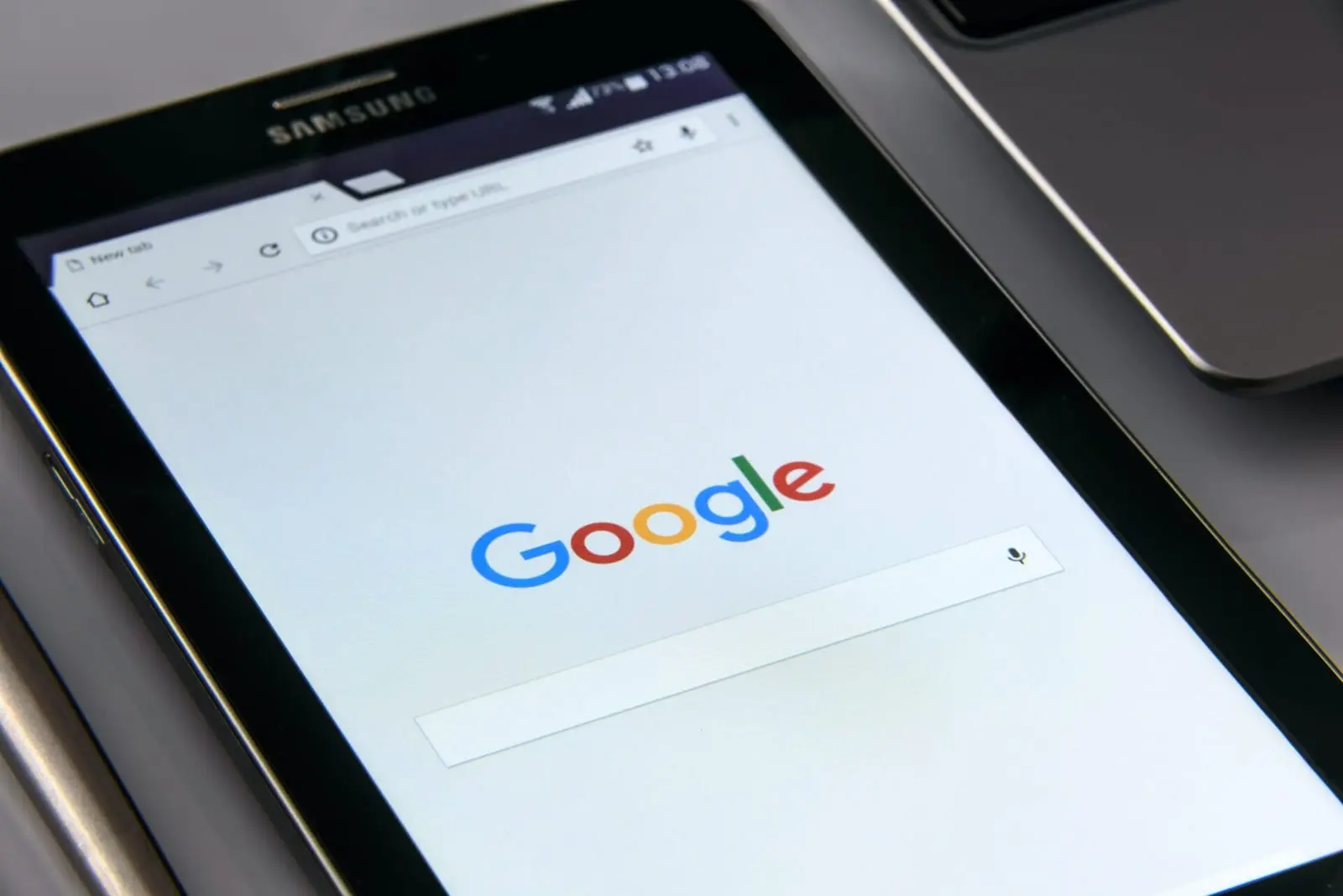 „Google“ net ir paieškos sistemoje naudos dirbtinį intelektą