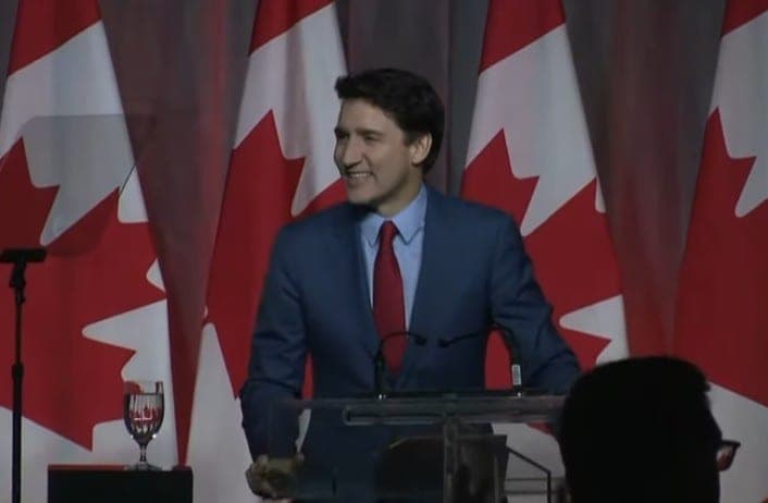 2 mėnesiai be mokesčių – priešrinkiminė kalėdinė J. Trudeau dovana kanadiečiams