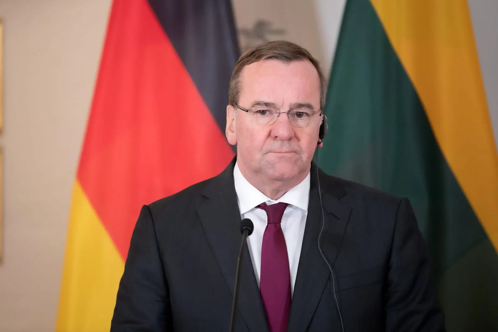 Vokietijos gynybos ministras B. Pistorius apie „dronų sieną“: „Kalbėti dar per anksti“