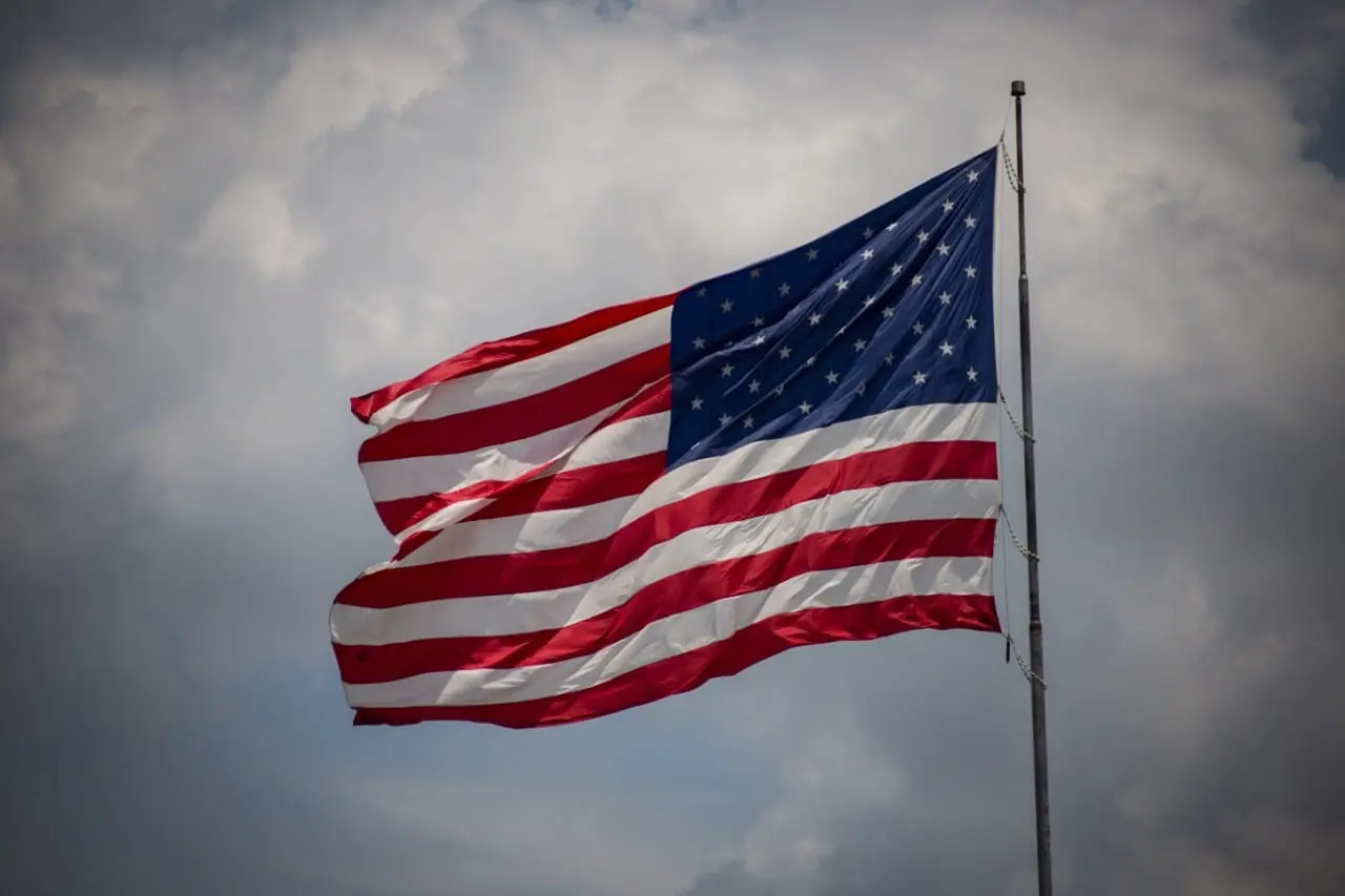 R. DeSantis teigia, kad JAV parama Ukrainai neatitinka nacionalinio intereso, grėsmė Amerikai vis auga