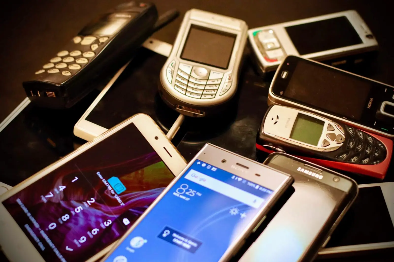 Taisymas yra pirmas žingsnis sprendžiant išmaniųjų telefonų elektroninių atliekų problemą