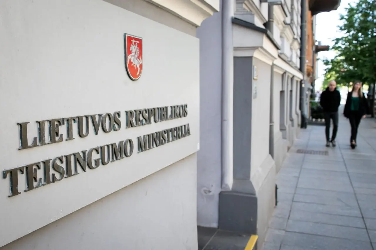 Prie Seimo ir Teisingumo ministerijos bus rengiamas įspėjamasis kalėjimų pareigūnų mitingas