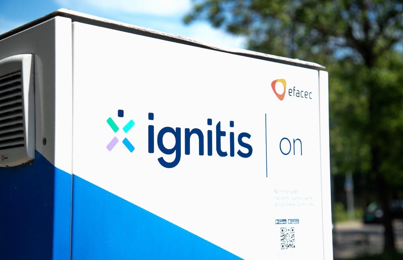 Absurdas: „Ignitis“ bando skaičiuoti, kiek laidais teka žaliosios ir kiek kitokios energijos