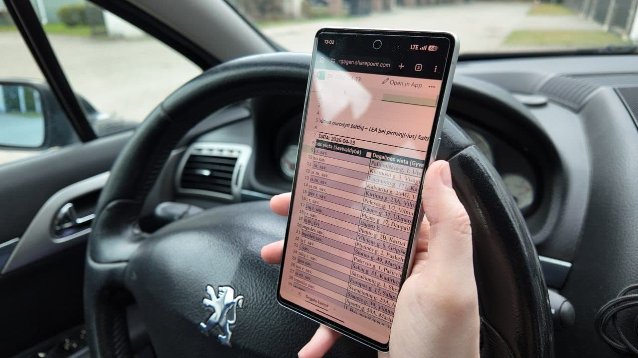Gyventojas: vietoje programėlės degalų kainoms – „Excel“, kuris telefone sunkiai naudojamas