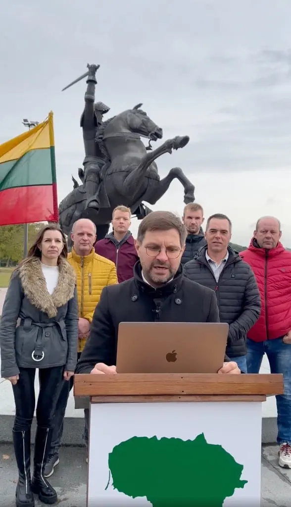 Antanas Kandrotas (Celofanas) oficialiai pareiškė, kad dalyvaus prezidento rinkimuose