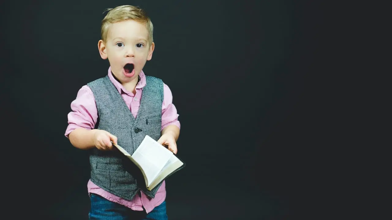 Į mokyklą – nuo 6 metų. Kokių problemų tai gali sukelti?