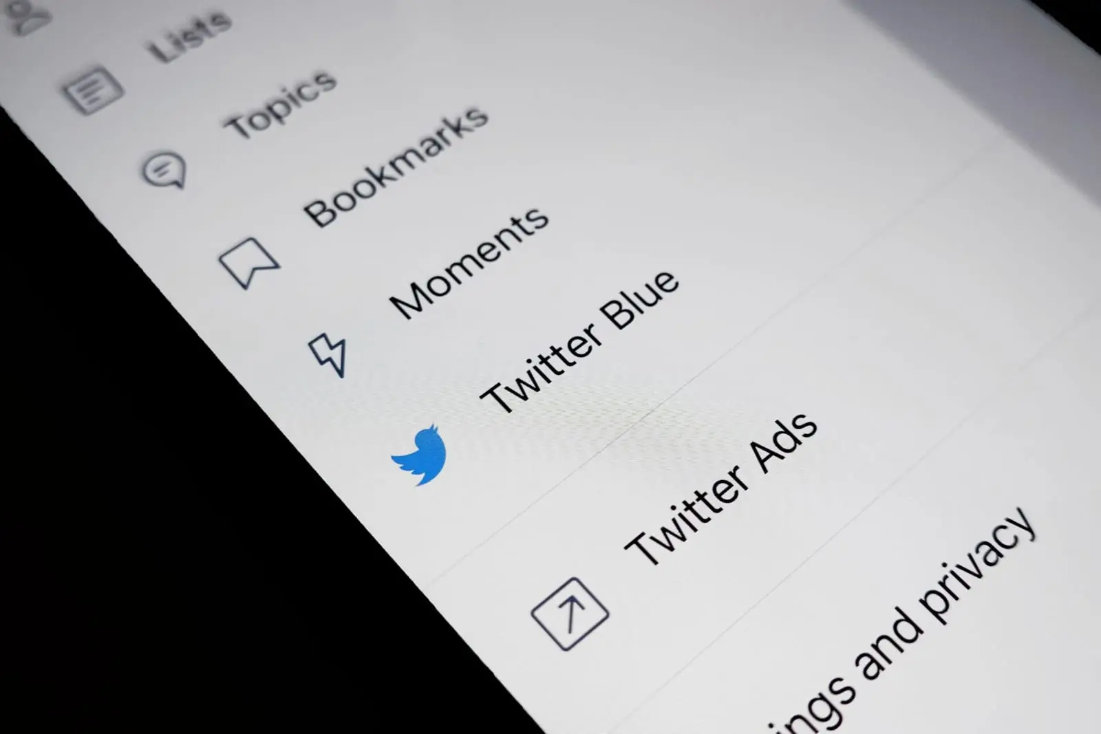 E. Muskas vėl „sprogdina internetą: prakalbo apie galimą mįslingą savo mirtį