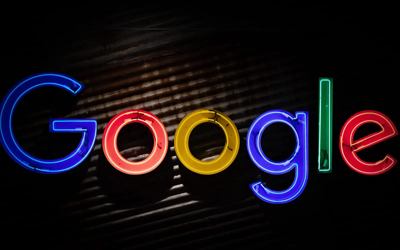 Donecke, Luhanske ir Chersone uždraustas „Google“ ir jutubas