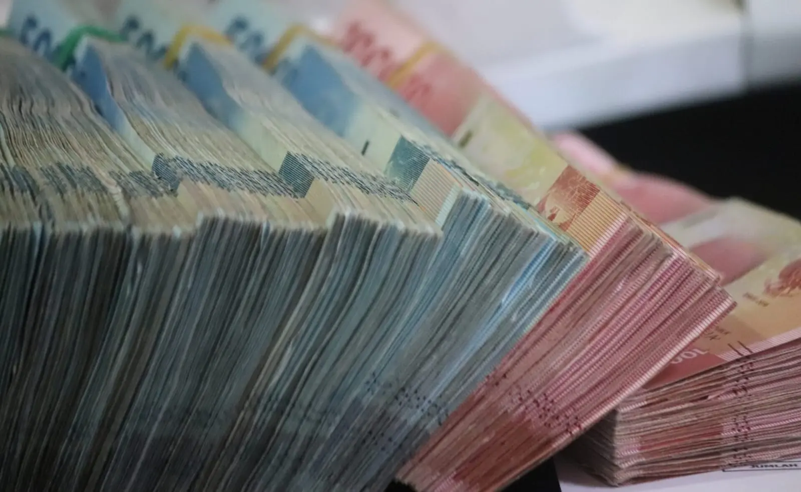 Kariaujančios Ukrainos atstatymui – 10 mln. eurų iš Lietuvos kišenės, nors karas dar nesibaigė