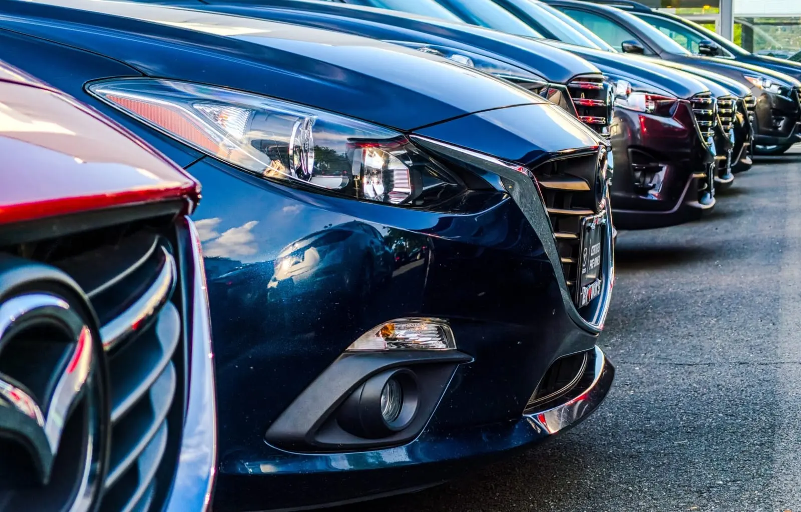 Daliai žmonių siūloma duoti 2 tūkst. eurų kompensaciją įsigyjant netaršų automobilį