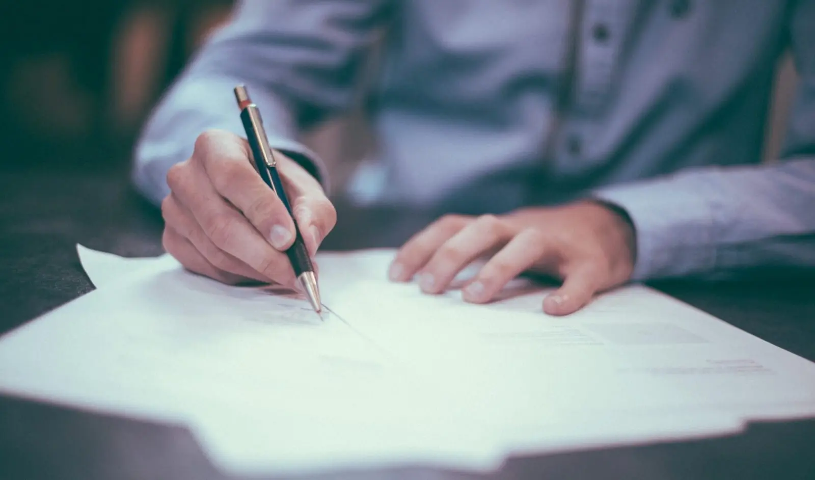 Prezidento prašo vetuoti sveikatos reformą ir motinystės išmokų pataisas