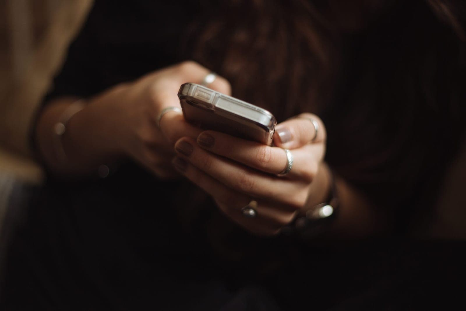 Pokyčiai telekomunikacijų rinkoje: „Bitė“ paslaugų kainas kelia tiek naujiems, tiek ir lojaliems klientams